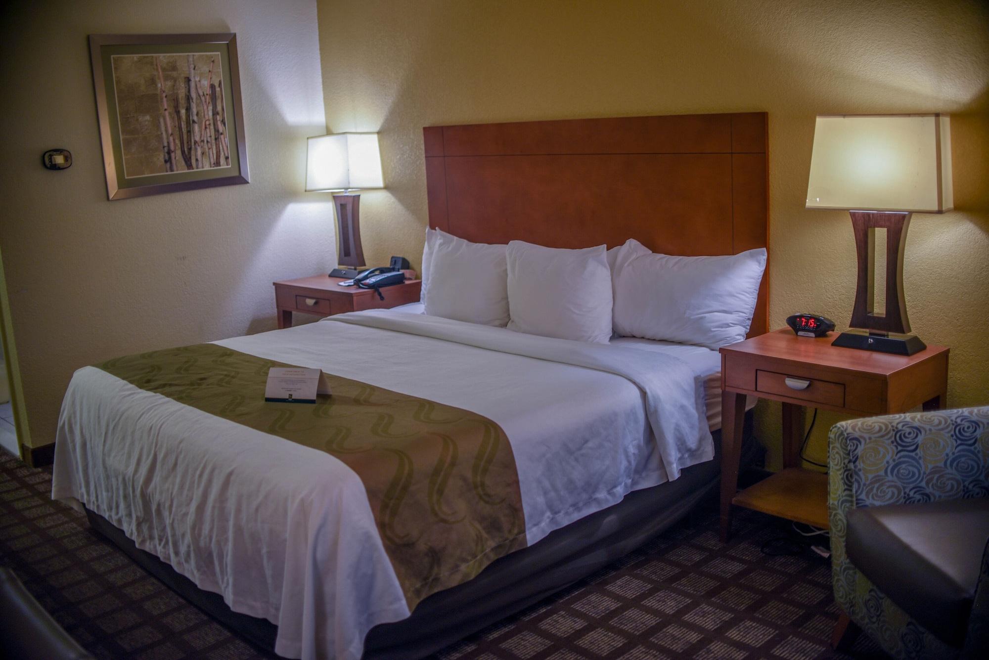 Quality Inn & Suites Northampton - Amherst Exteriér fotografie