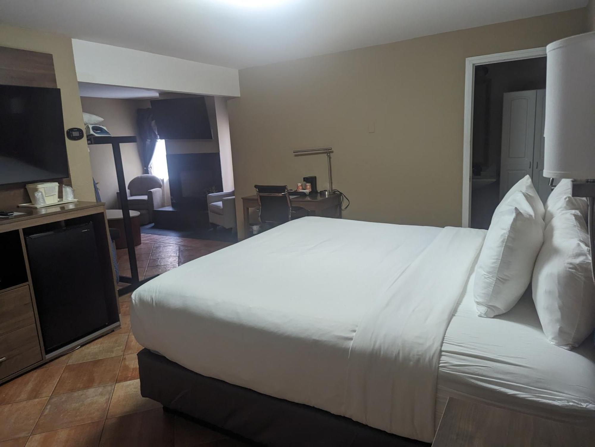 Quality Inn & Suites Northampton - Amherst Exteriér fotografie